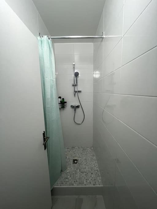 Hana Home Mantes-La-Jolie 6 Personnes Parking Public Gratuit Business&Family Ngoại thất bức ảnh